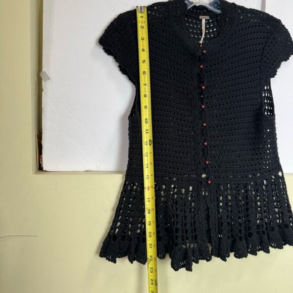 Free People Crochet Boho Cotton Peplum Top Buttons Cardigan Sweater Black M - Picture 12 of 12